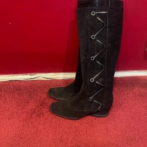 AEROSOLES Black Suede Wedge Boots